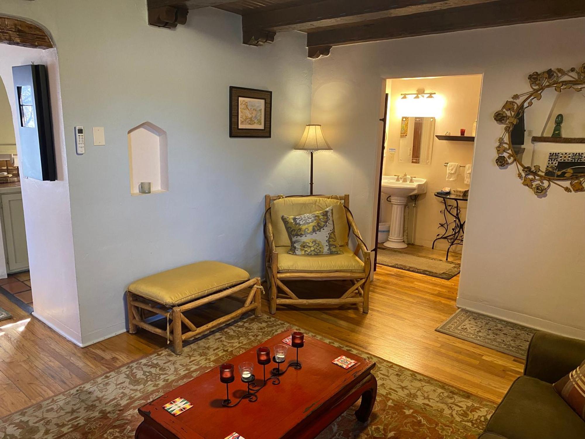 Casa De Tres Lunas/House Of Three Moons サンタフェ エクステリア 写真